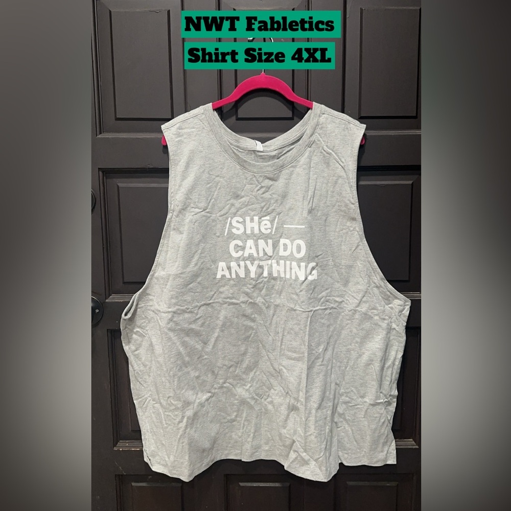 NWT Fabletics gray & white Shirt Size 4XI.